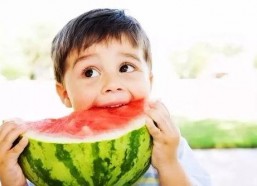 娱乐吃瓜酱出远门