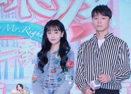 吃瓜娱乐圈代号,揭秘“吃瓜群众”背后的故事